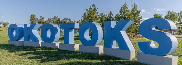 Scenic mountain town representing Airdrie Cochrane home inspection services covering growing cities around Calgary including Okotoks and Chestermere